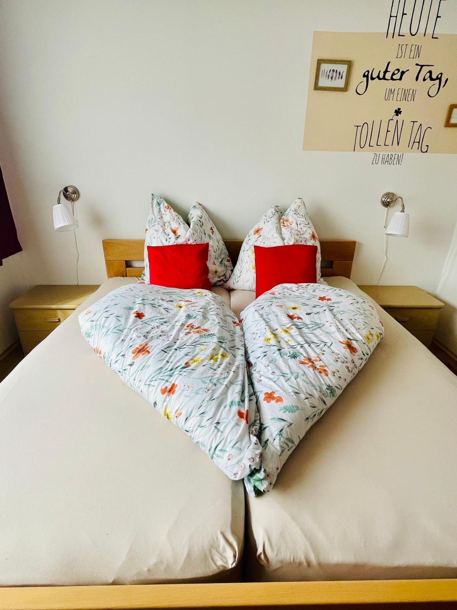 Haus Am Bach Apartman Erl Kültér fotó